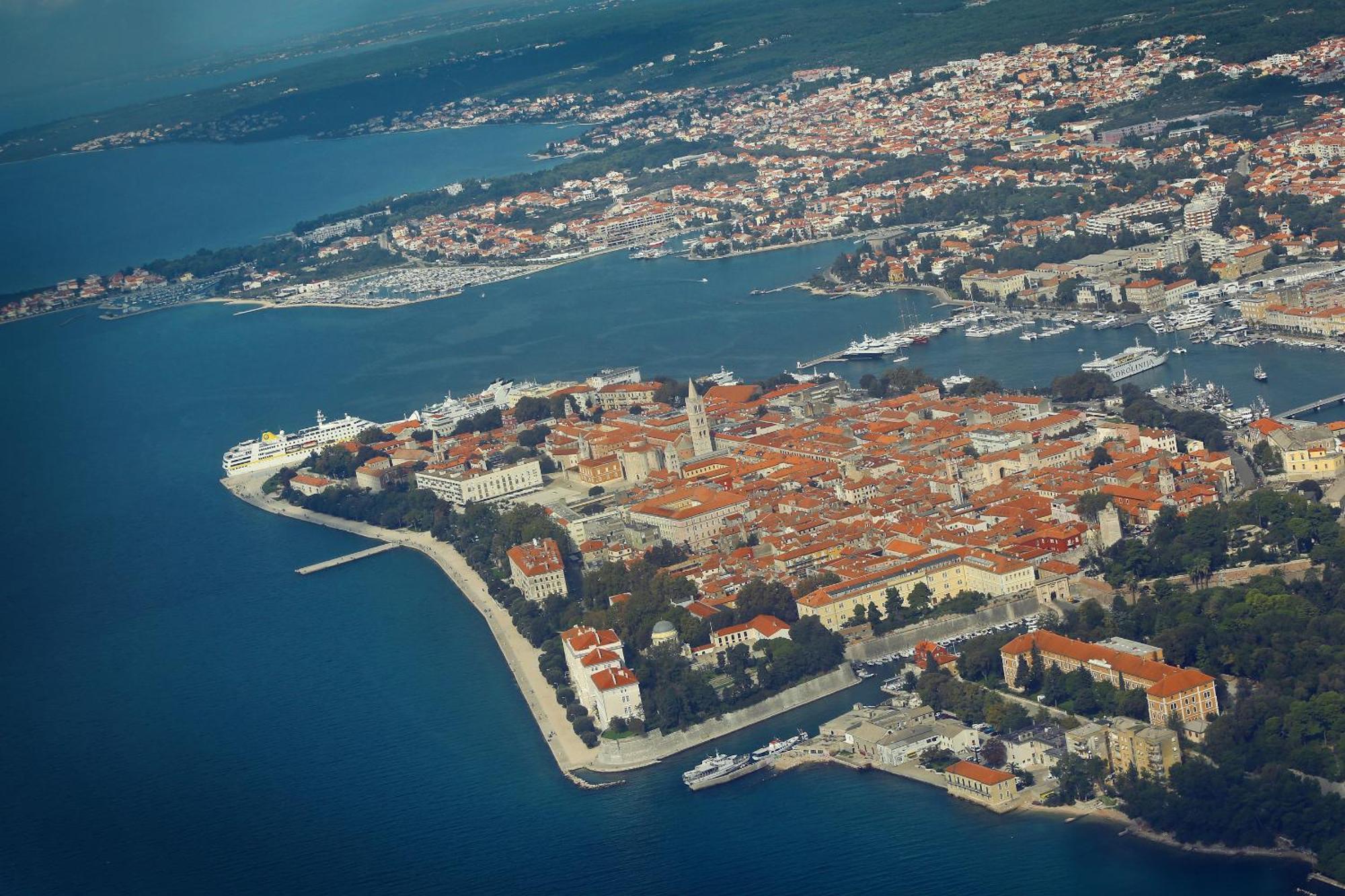 Apartman Ski Zadar Eksteriør billede